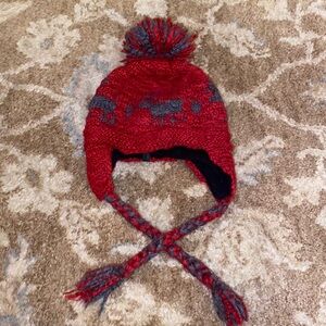 Seirus fleece lined red Pom Pom hat with moose print